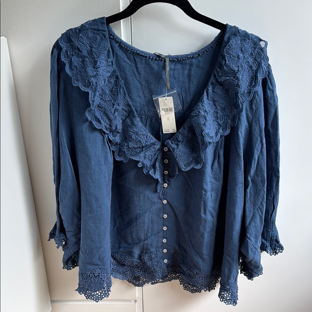 Elegant Blue Lace Trim Blouse